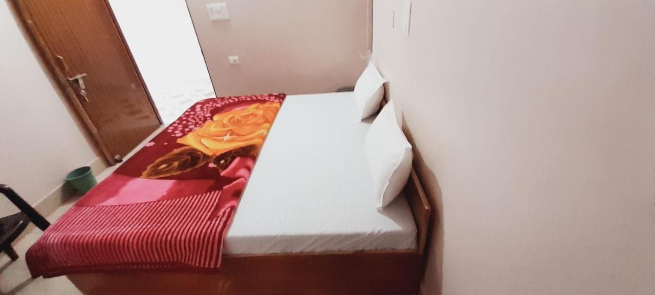 Monika Home Stay Rishikesh Exterior photo